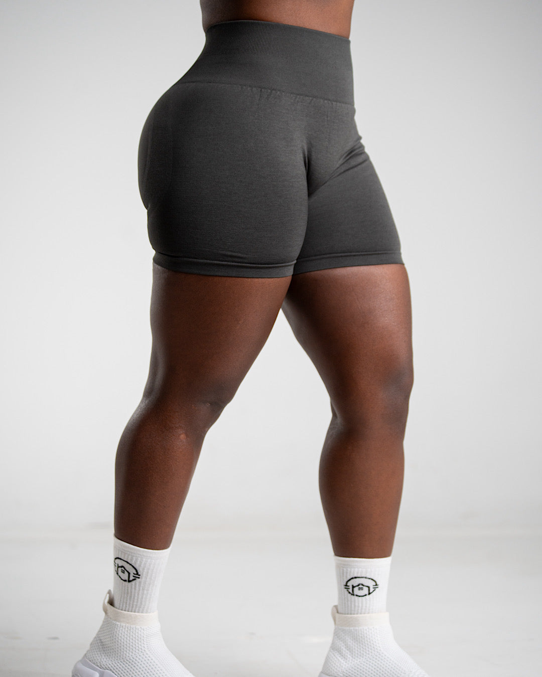 Summit Shorts - Charcoal