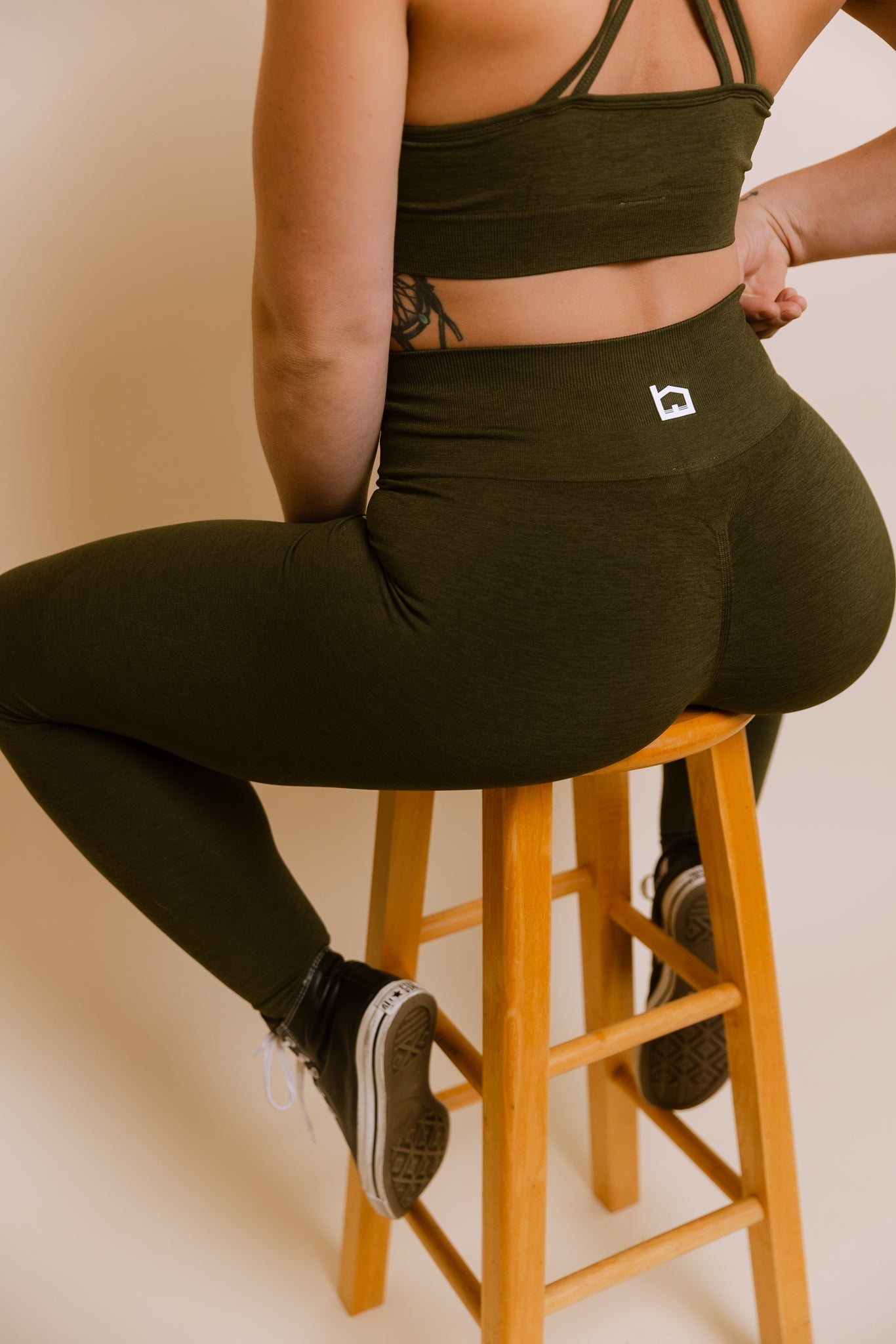 Staple Leggings - Army Green