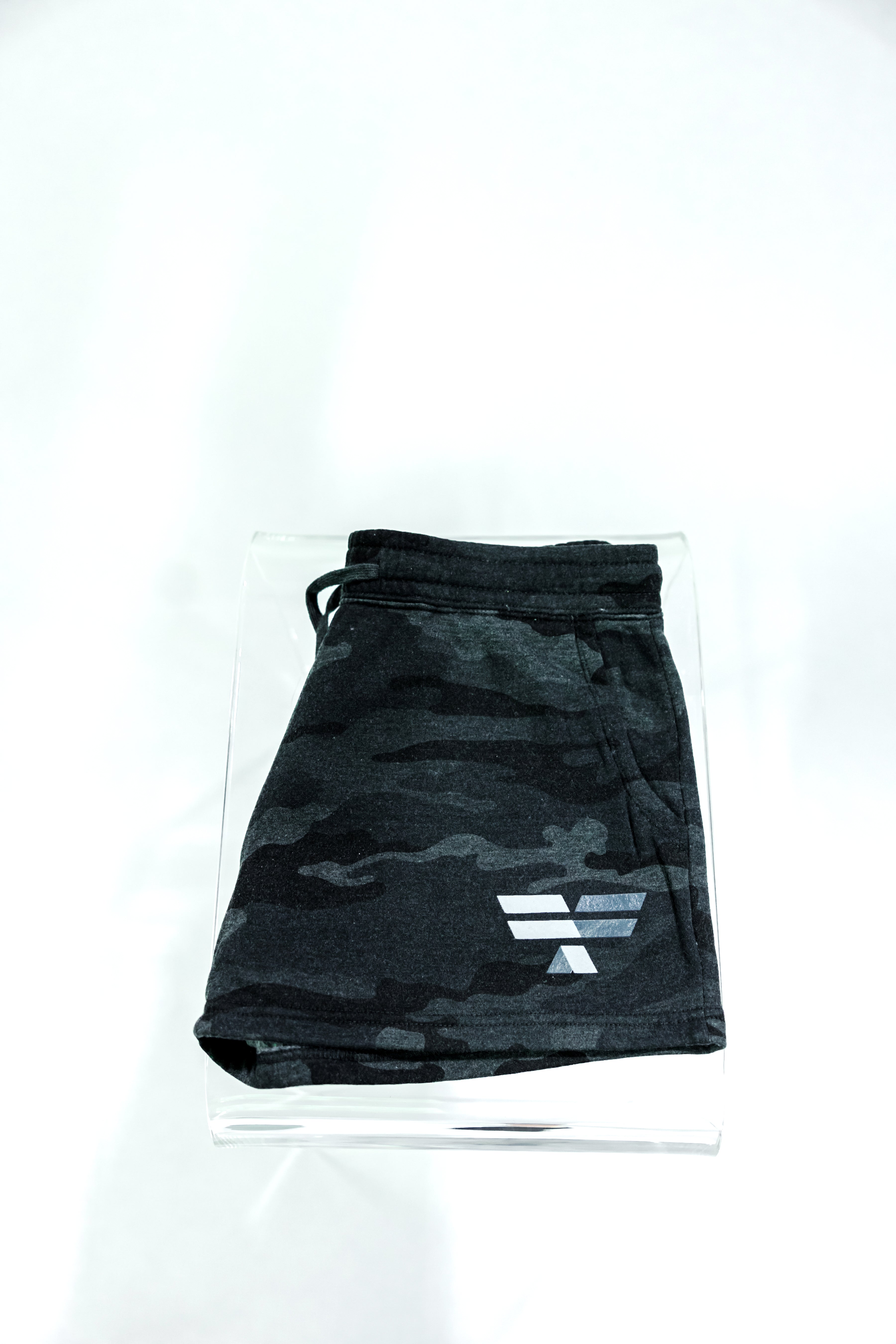 Foley’s Women’s Cali Wave Fleece Shorts - Black Camo