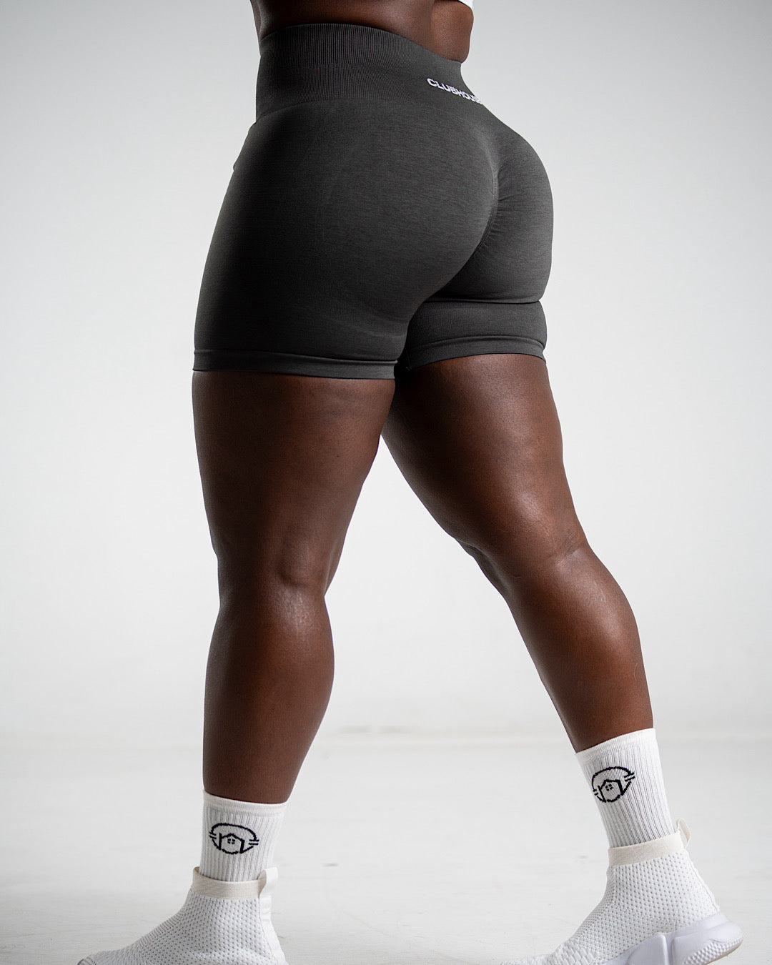 Summit Shorts - Charcoal