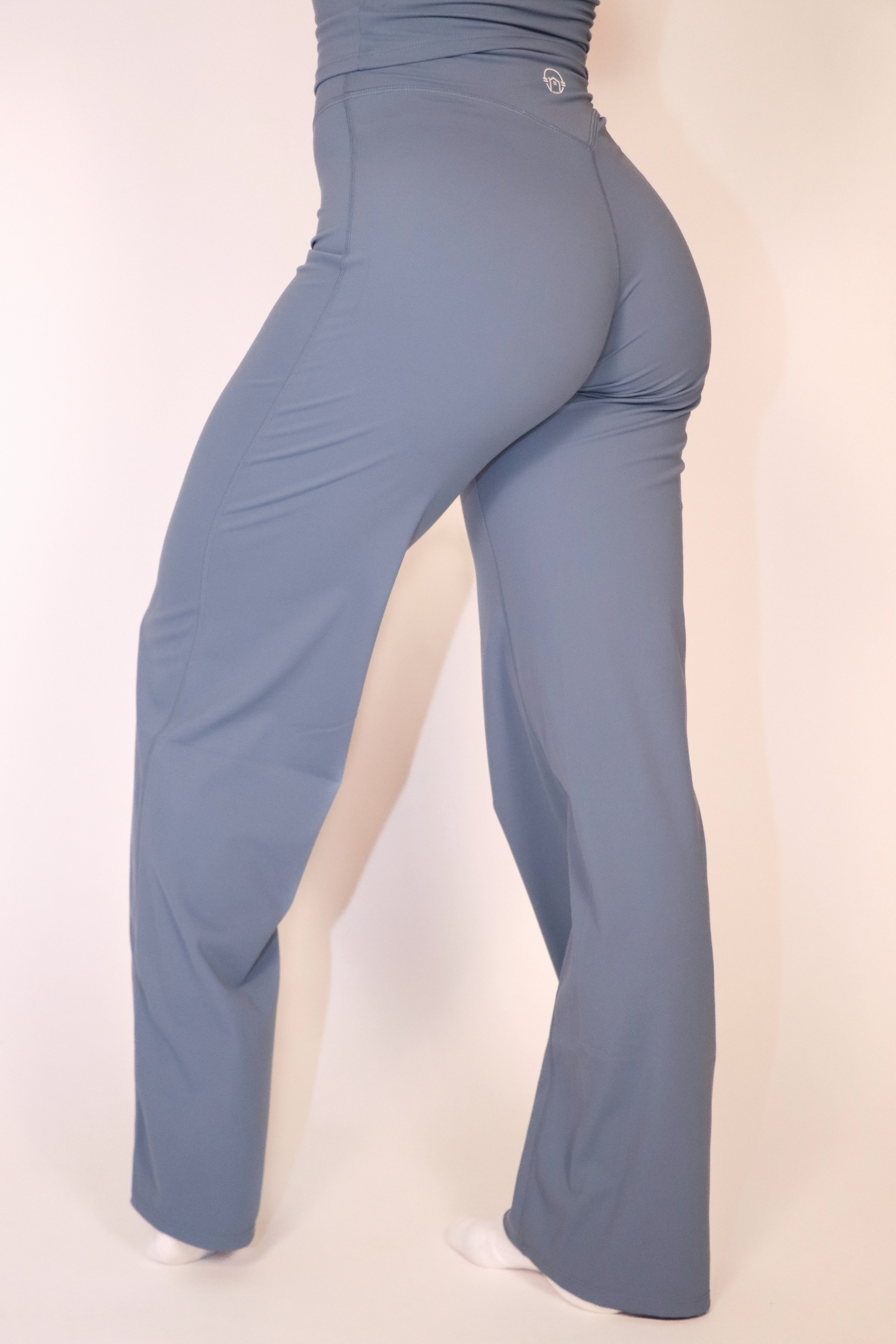 Align Straight-Leg Pants - Slate Blue