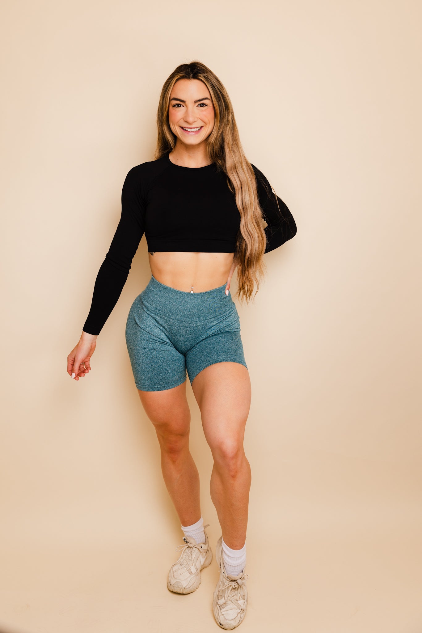 Staple Long Sleeve Crop - Black